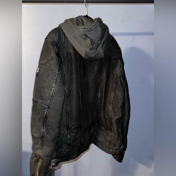 Mauritius Leather Jacket. Size: Small - Picture 2 of 6